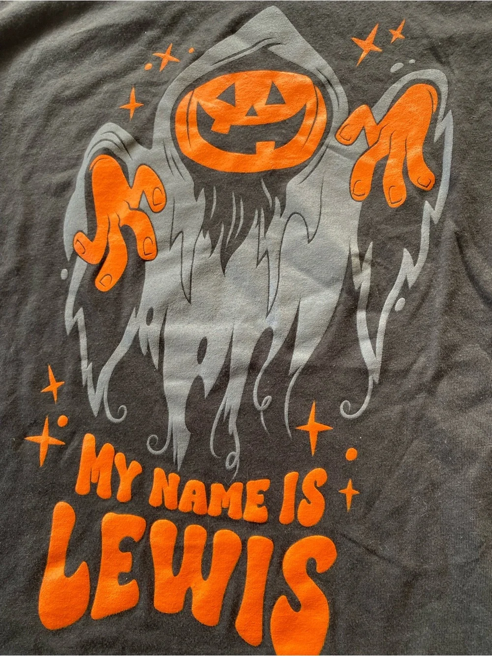New Halloween “My Name is Lewis” Black T-shirt Size Kids Medium